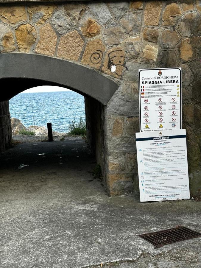 Apartamento La Via Sul Mare Bordighera Exterior foto