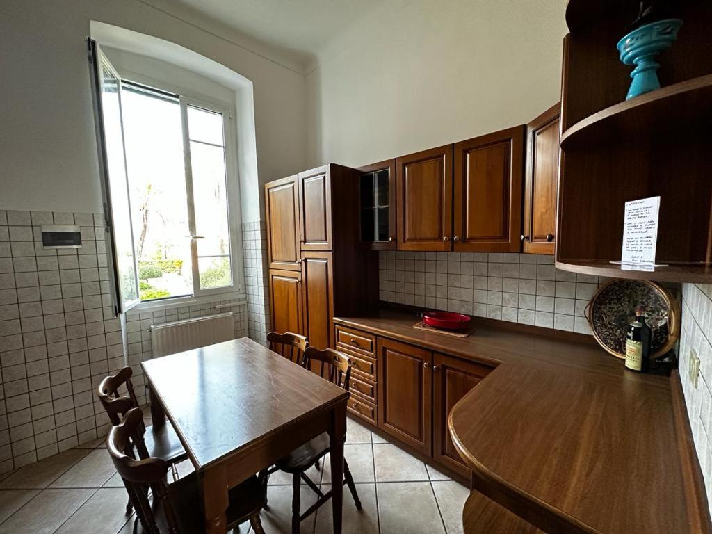 Apartamento La Via Sul Mare Bordighera Exterior foto